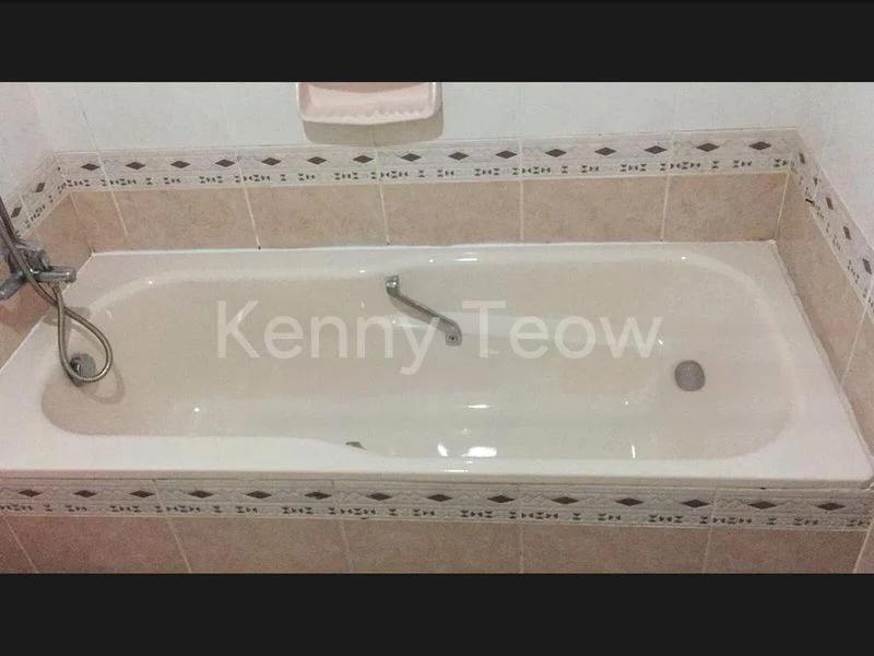 3 Bed Condo for Rent in  The Makena - Image 16